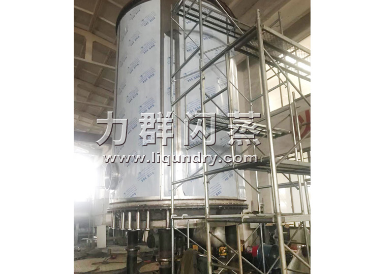 組裝好的鈦材（cái）盤式幹（gàn）燥機